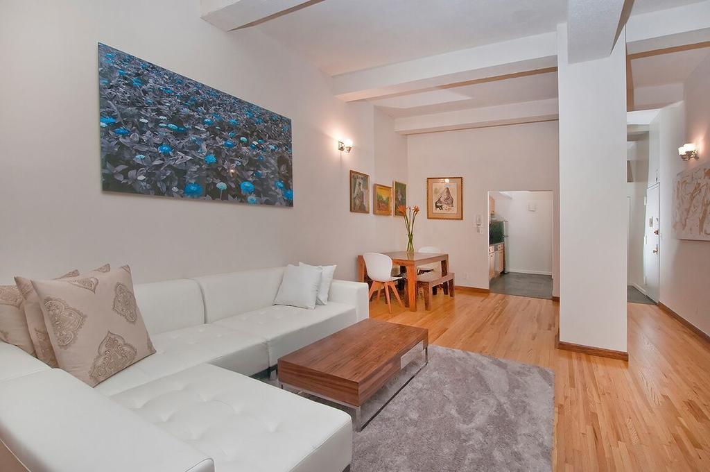 Luxury Apartments Next To Times Square New York City Room photo