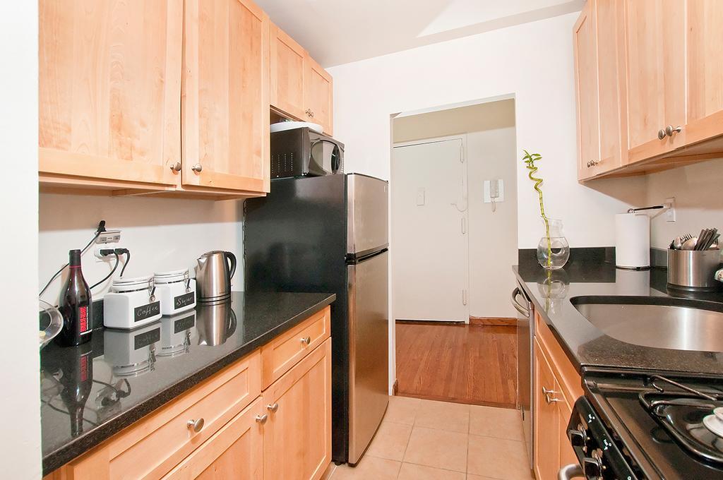 Luxury Apartments Next To Times Square New York City Room photo