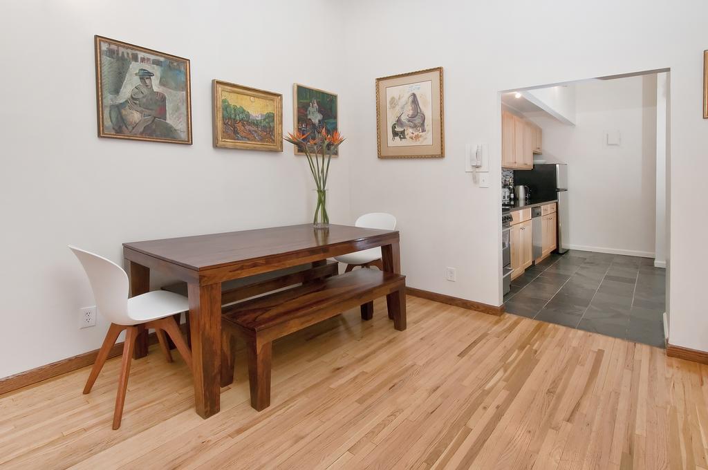 Luxury Apartments Next To Times Square New York City Room photo